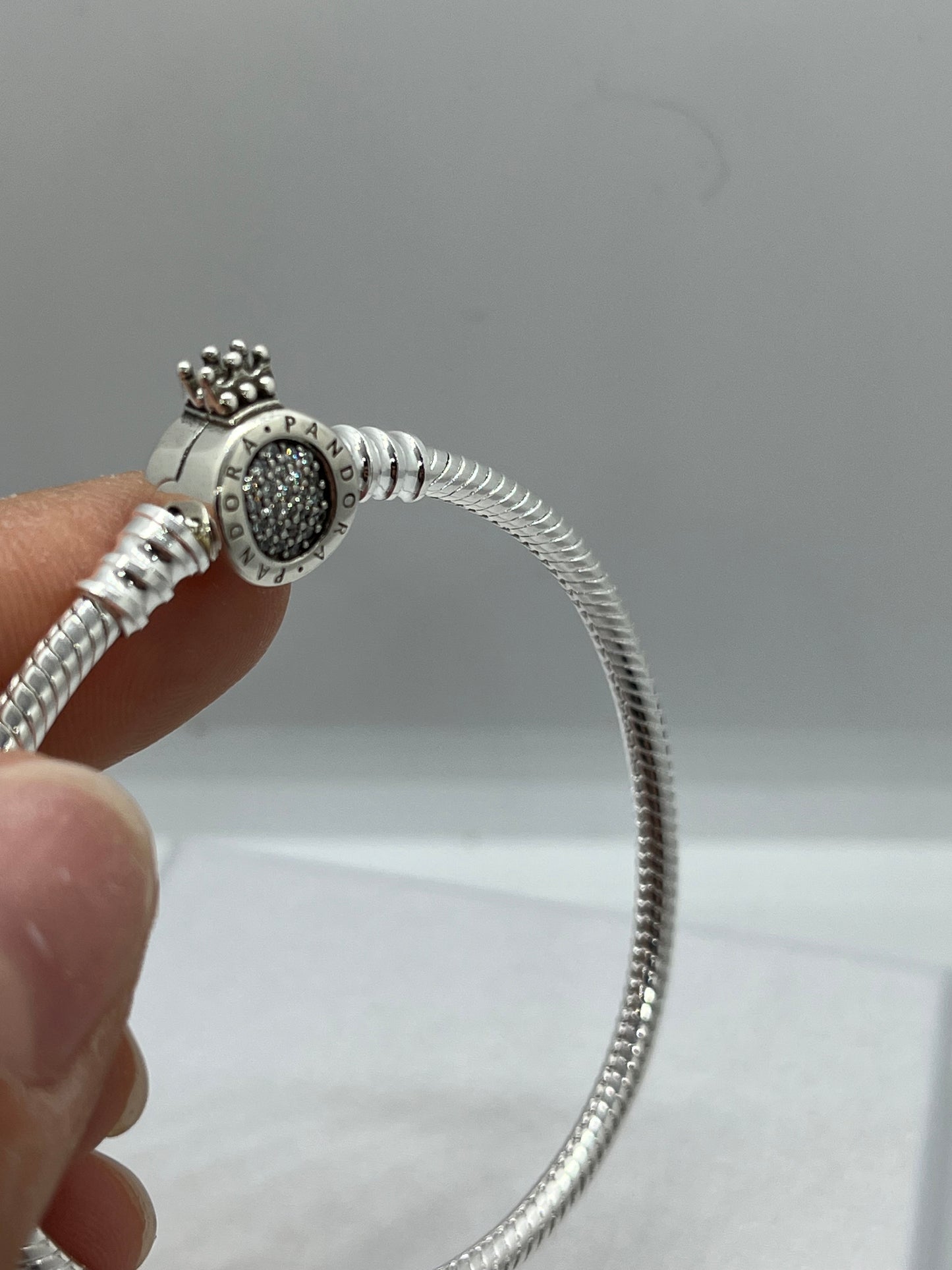 Pulsera Pandora corona